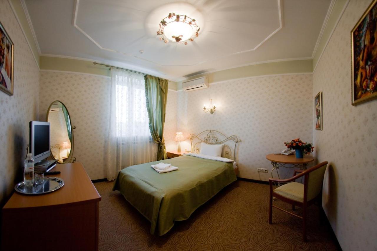 Villa Oselya Kyiv Exterior photo